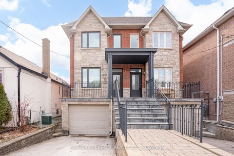 Photo 0 at 524A Mcroberts Avenue, Fairbank, Toronto