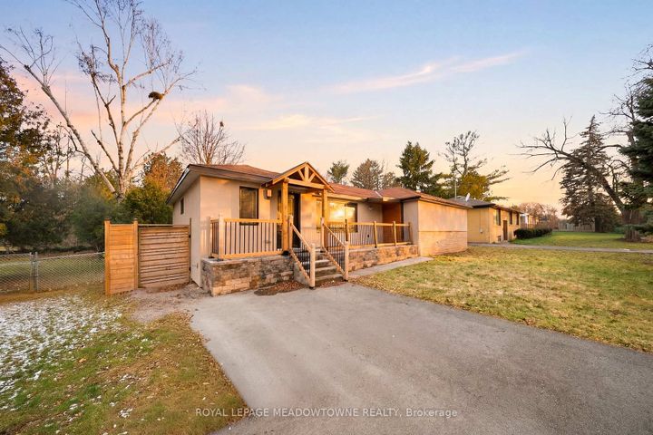 Photo 0 at 208 Glen Oak Drive, WO West, Oakville