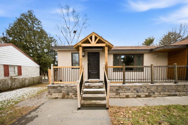 Photo 7 at 208 Glen Oak Drive, WO West, Oakville