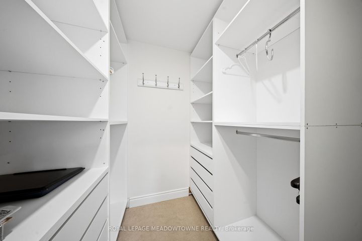 Photo 25 at 208 Glen Oak Drive, WO West, Oakville