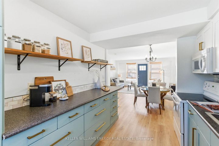 Photo 7 at 520 Minto Court, O'Neill, Oshawa