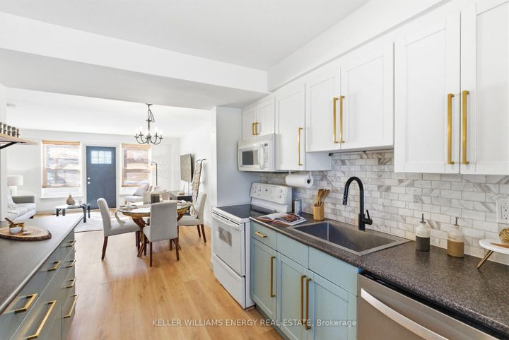 Photo 9 at 520 Minto Court, O'Neill, Oshawa