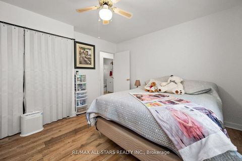 Photo 10 at 40 Riverglen Drive, Keswick South, Georgina