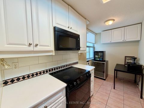 Photo 4 at 1903 - 205 Hilda Avenue, Newtonbrook West, Toronto