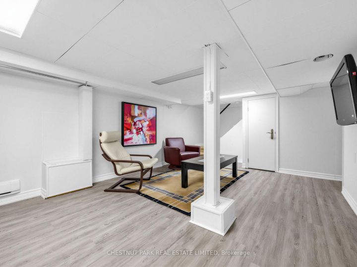 Photo 22 at 122 Randolph Road, Leaside, Toronto