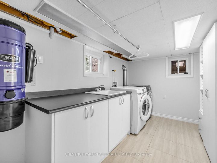 Photo 25 at 122 Randolph Road, Leaside, Toronto