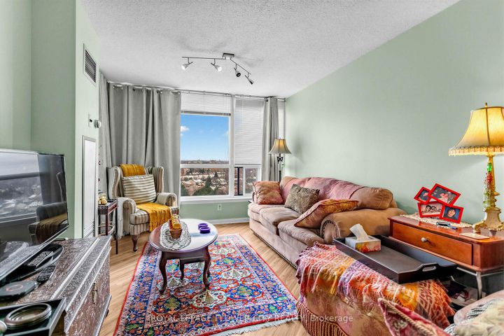 Photo 9 at 1208 - 10 Laurelcrest Street, Queen Street Corridor, Brampton