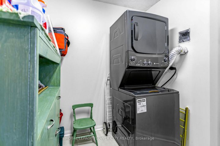 Photo 16 at 1208 - 10 Laurelcrest Street, Queen Street Corridor, Brampton