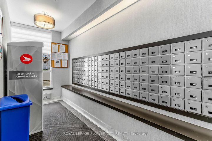 Photo 32 at 1208 - 10 Laurelcrest Street, Queen Street Corridor, Brampton