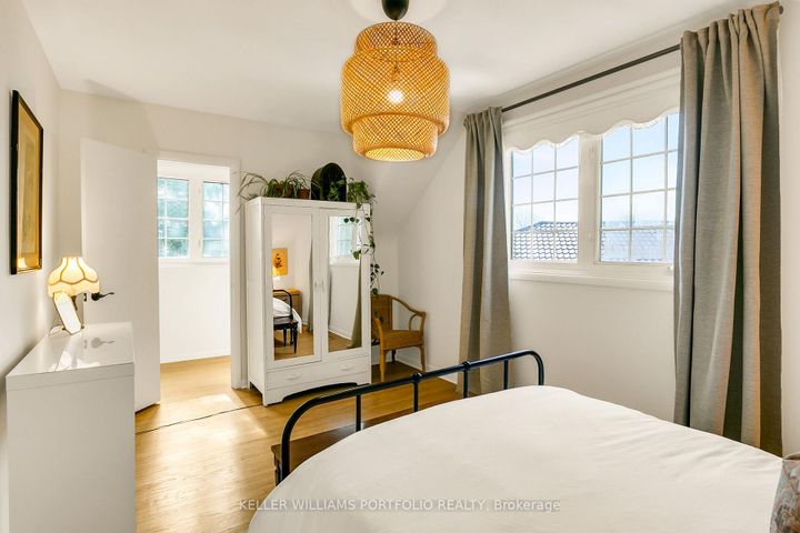 Photo 24 at 88 Sabrina Dr Drive, Richview, Toronto