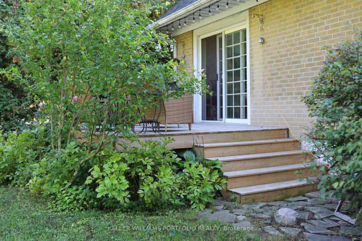 Photo 32 at 88 Sabrina Dr Drive, Richview, Toronto