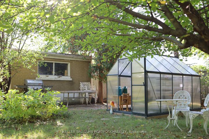 Photo 35 at 88 Sabrina Dr Drive, Richview, Toronto