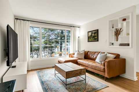 Photo 6 at 88 Sabrina Dr Drive, Richview, Toronto