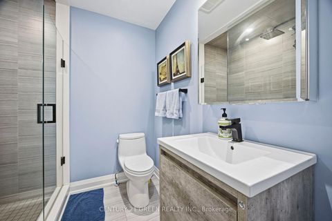 Photo 24 at 18 Winsdale Road, Markland Wood, Toronto