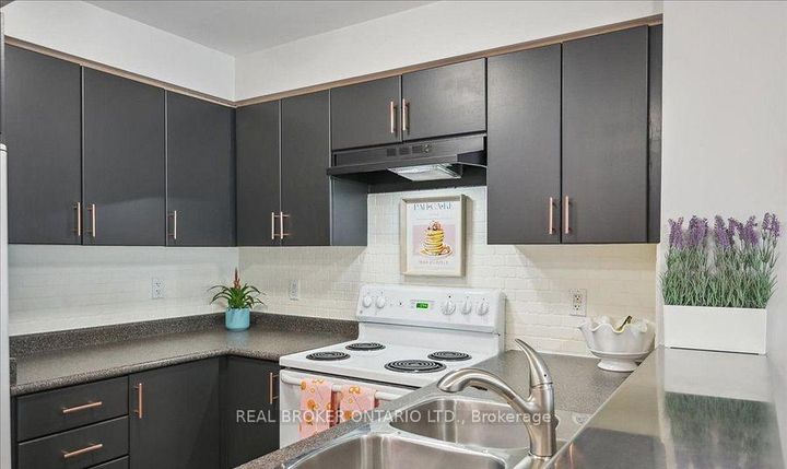 Photo 11 at 608 - 185 Legion Road N, Mimico, Toronto