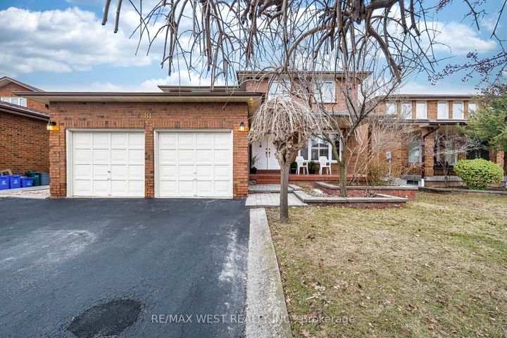 Photo 0 at 81 Vera St Street, East Woodbridge, Vaughan