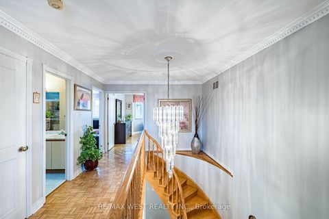 Photo 23 at 81 Vera St Street, East Woodbridge, Vaughan