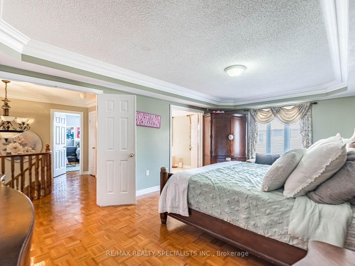 Photo 28 at 9 Pepperbush Road, Bram East, Brampton