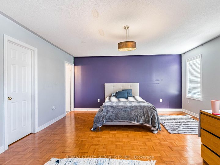 Photo 33 at 9 Pepperbush Road, Bram East, Brampton