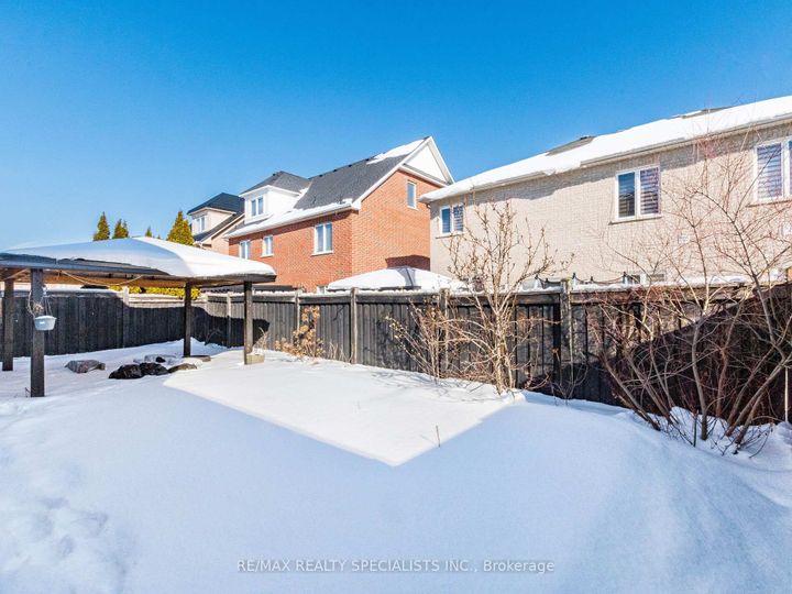 Photo 43 at 9 Pepperbush Road, Bram East, Brampton