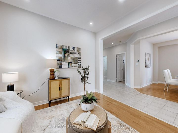 Photo 7 at 297 Castan Avenue, South Unionville, Markham