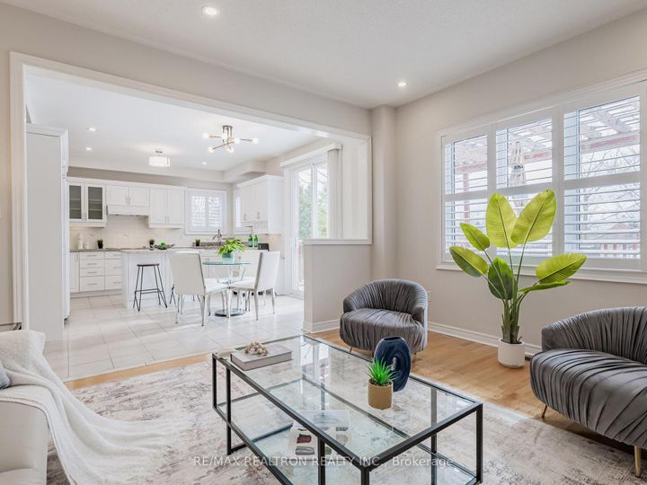 Photo 13 at 297 Castan Avenue, South Unionville, Markham