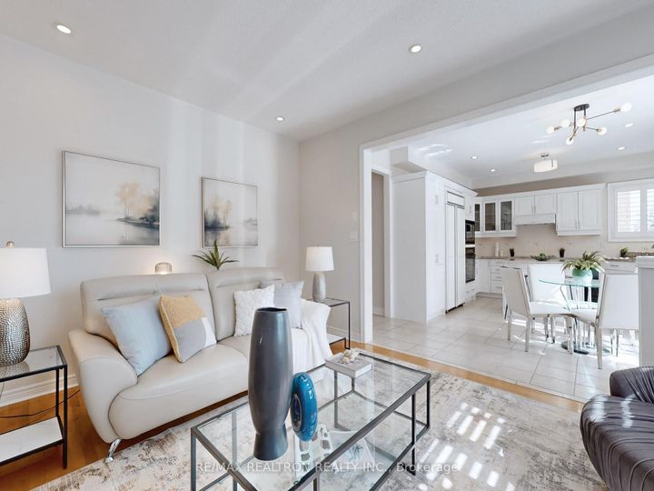 Photo 21 at 297 Castan Avenue, South Unionville, Markham