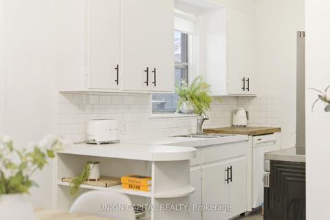 Photo 10 at 71 Stuart Crescent, Westgate, Toronto