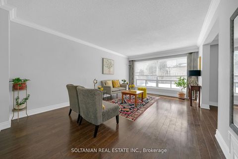 Photo 4 at 158 Hilda Avenue, Newtonbrook West, Toronto