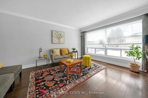 Photo 5 at 158 Hilda Avenue, Newtonbrook West, Toronto