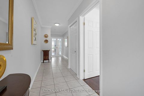 Photo 39 at 158 Hilda Avenue, Newtonbrook West, Toronto