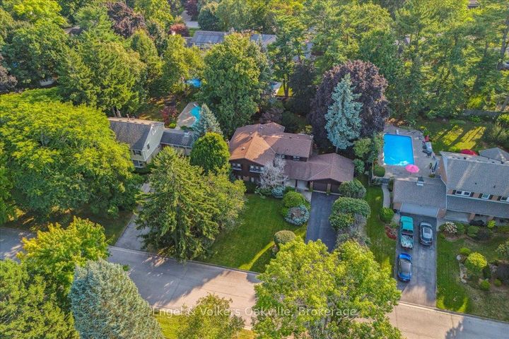 Photo 6 at 250 Gatestone Avenue, FD Ford, Oakville