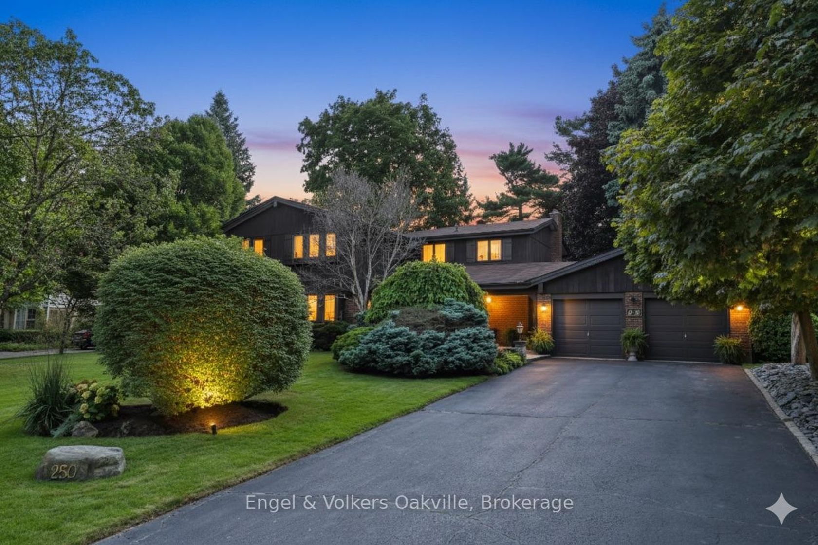 250 Gatestone Avenue, FD Ford, Oakville 