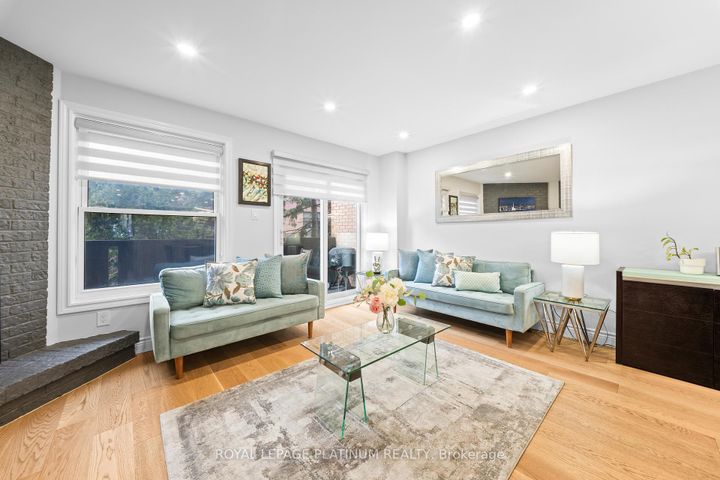 Photo 16 at 9 - 18 Cotton Downway, Pleasant View, Toronto