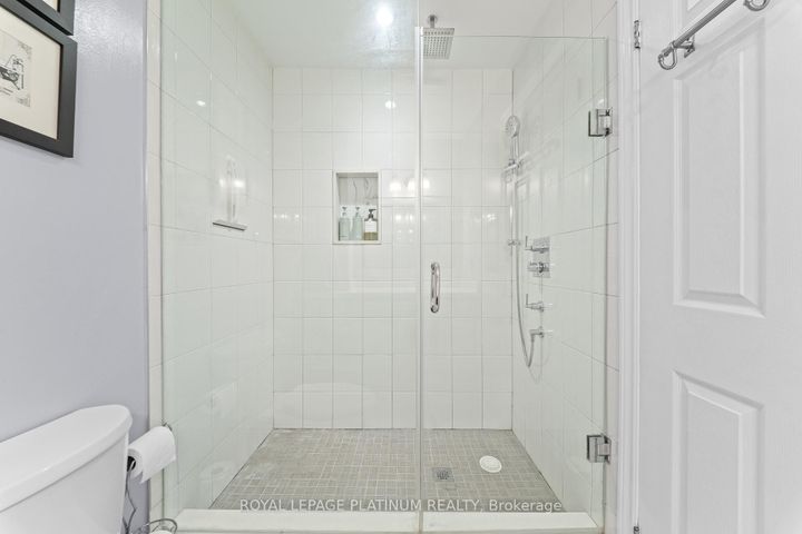 Photo 29 at 9 - 18 Cotton Downway, Pleasant View, Toronto