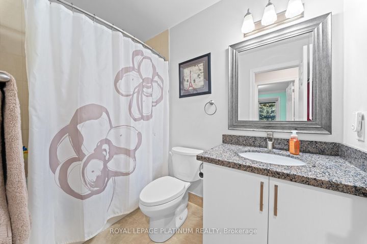 Photo 35 at 9 - 18 Cotton Downway, Pleasant View, Toronto