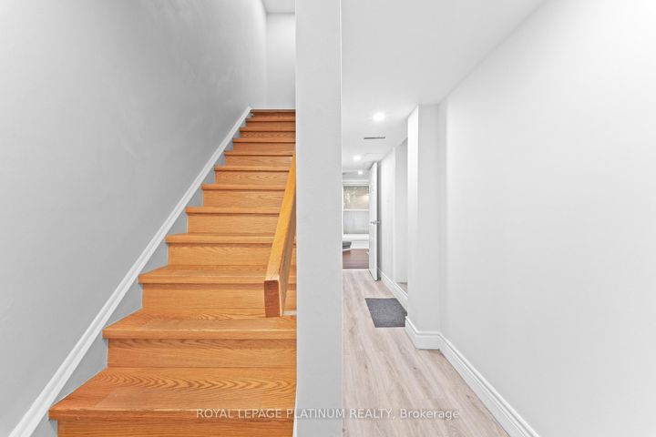 Photo 36 at 9 - 18 Cotton Downway, Pleasant View, Toronto