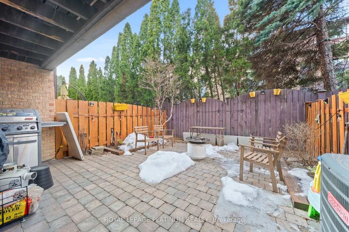 Photo 43 at 9 - 18 Cotton Downway, Pleasant View, Toronto