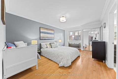 Photo 25 at 9 - 18 Cotton Downway, Pleasant View, Toronto