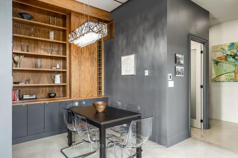 Photo 4 at 130 - 1001 Roselawn Avenue, Belgravia, Toronto