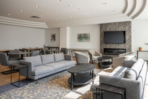 Photo 15 at 130 - 1001 Roselawn Avenue, Belgravia, Toronto