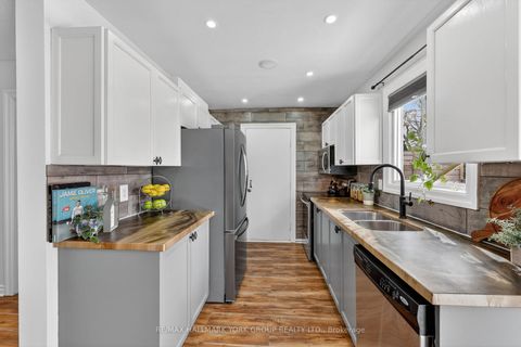 Photo 4 at 1896 Ashwood Avenue, Alcona, Innisfil