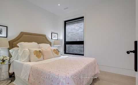 Photo 18 at 119 Glengrove Avenue W, Lawrence Park South, Toronto