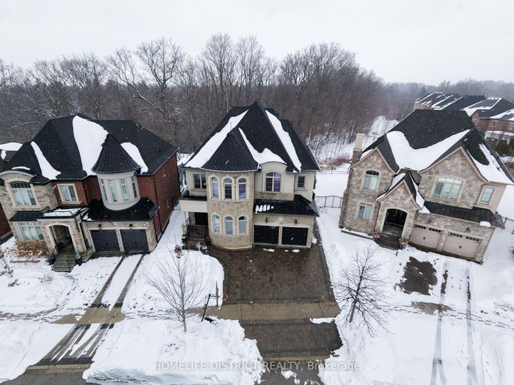 Photo 3 at 210 Cannes Avenue, Vellore Village, Vaughan