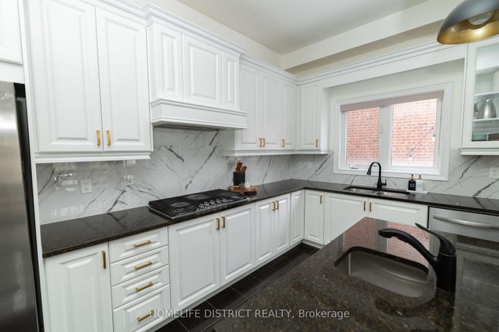 Photo 17 at 210 Cannes Avenue, Vellore Village, Vaughan