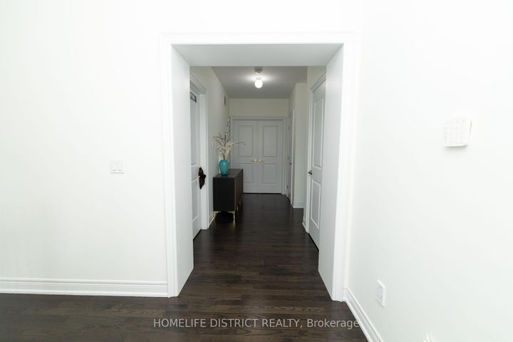 Photo 29 at 210 Cannes Avenue, Vellore Village, Vaughan