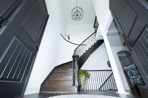 Photo 5 at 210 Cannes Avenue, Vellore Village, Vaughan