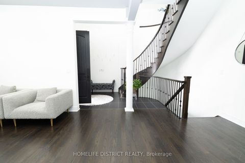 Photo 6 at 210 Cannes Avenue, Vellore Village, Vaughan