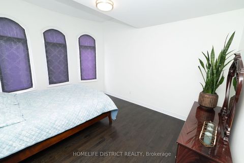 Photo 22 at 210 Cannes Avenue, Vellore Village, Vaughan