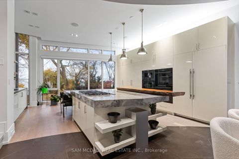 Photo 7 at 67 Lake Promenade, Long Branch, Toronto